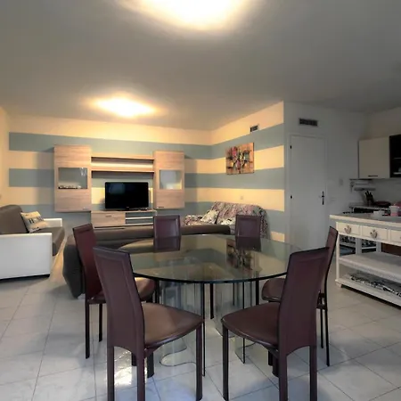 Colombare - Italian Homing 아파트 시르미오네